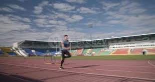 旭旭宝宝直播抽奖，中奖者简介让他破防，私信质问后连忙道歉