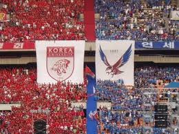 TA：贝隆因指示球员在赛前列队礼中背对对手被禁足6个月